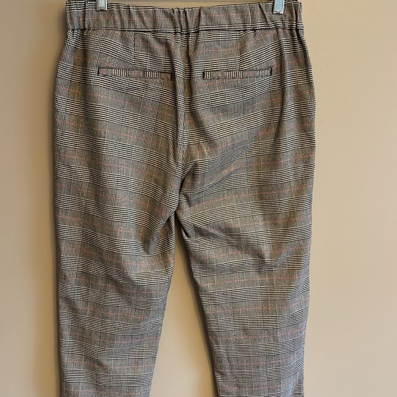 Ankle Length Plaid Pants - sz M - Picture 5 of 13